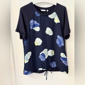 NWT DARK BLUE SHORT SLEEVE PATTERNED-FRONT TOP
